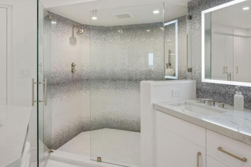 4251GulfShoreBlvdN7DNaplesFL-21-min